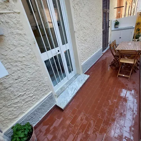 5 Terre Apartament
